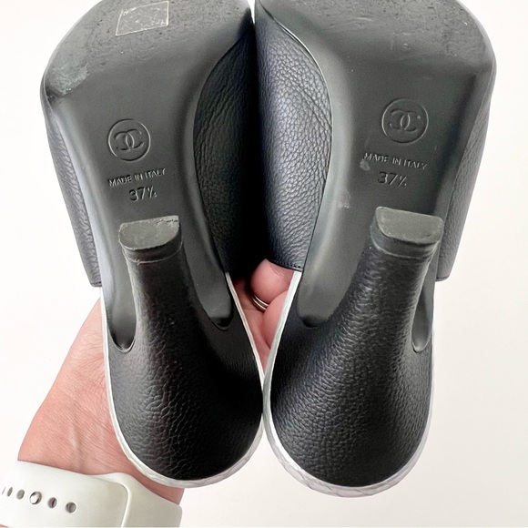 CHANEL | Black Leather Pointed High Heel Mules CC Logo Silver Scales EU 37.5 - Picture 13 of 14